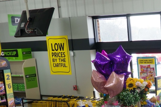 Según el sitio web de Dollar General, opera más de 20.000 tiendas Dollar General, DG Market, DGX y pOpshelf en 48 estados.