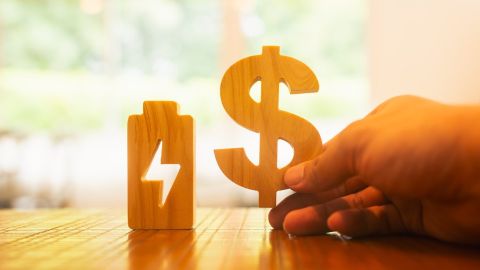 Los clientes de Florida Power & Light (FPL) ya pagan $400 más al año que hace 5 años.