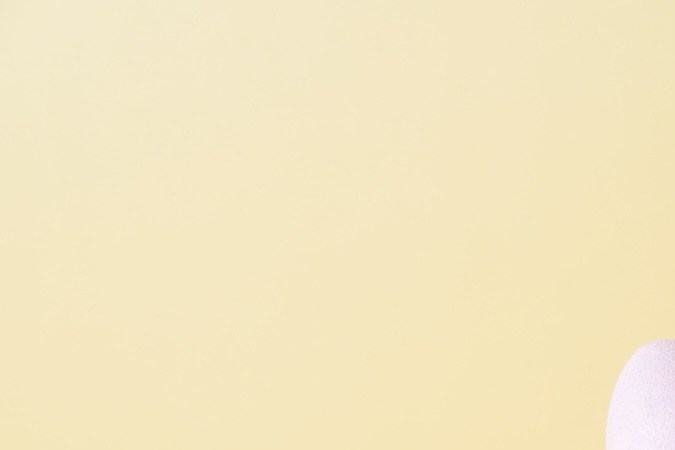 Algunas cadenas minoristas están honrando la Pascua, permitiendo a los empleados disfrutarla o simplemente tomarse el día libre.