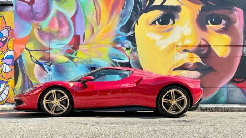 El Ferrari 296 GTB 2025 es un súper deportivo de lujo que combina el motor V6 con la tecnología híbrida derivada de la Fórmula 1. Foto: Javier Mota. Crédito: Javier Mota | Cortesía