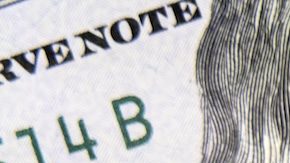 La SSA ha reanudado una política más estricta sobre la recuperación de beneficios pagados en exceso y a muchos estadounidenses ahora se les dice que deben devolver dinero.