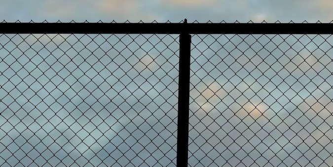 MRAP está terminando porque menos inmigrantes llegan a Nueva York en busca de refugio.