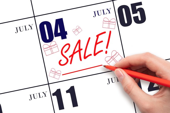 Las categorías de productos para exteriores, como parrillas, cuidado del césped y accesorios para piscinas, también suelen tener descuentos en las ventas especiales del 4 de julio.