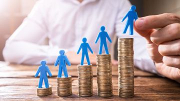 Cada 1 de julio, el salario mínimo de Chicago aumenta según la Ordenanza de Salario Mínimo.