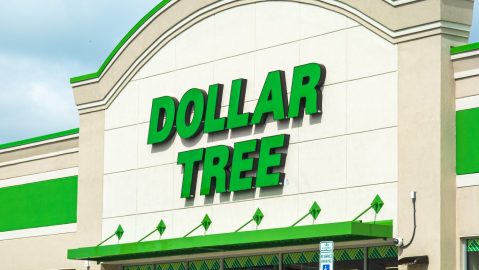 Dollar Tree ahora está adoptando una estrategia de precios múltiples en miles de tiendas en todo Estados Unidos.