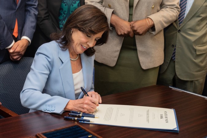 Esto se basa en otras oportunidades anunciadas en el Informe sobre el Estado del Estado de 2025 de la Gobernadora Hochul para catalizar el desarrollo de la energía nuclear en Nueva York.