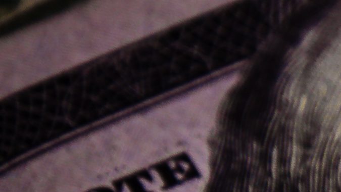 El IRS generalmente emite reembolsos dentro de los 21 días posteriores a la recepción electrónica de una declaración completa y precisa.