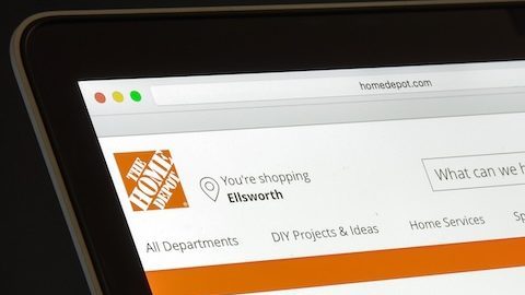 Además de grandes descuentos Home Depot está ofreciendo guías para proyectos que son ideales para el verano.