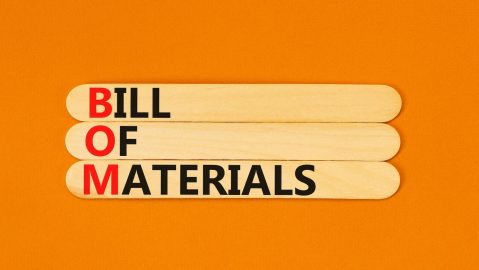 Una lista de materiales (BOM) es una fuente de información que contiene un listado de artículos e instrucciones para diseñar o fabricar un producto.