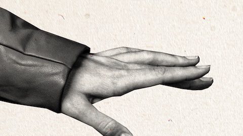 El crédito AOTC del IRS puede reducir la cantidad de impuestos que debes o aumentar tu reembolso de impuestos.