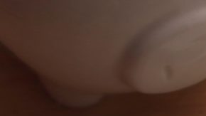 La distribución mínima requerida (RMD) es la cantidad mínima que debes retirar de tu cuenta de jubilación después de cierta edad para evitar una multa fiscal.