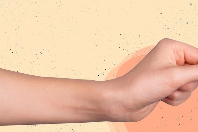 La indulgencia de pago de la tarjeta de crédito no dañará tu crédito al inicio, pero acumular un saldo grande debido a los intereses resultantes podría reducir tu puntaje crediticio.