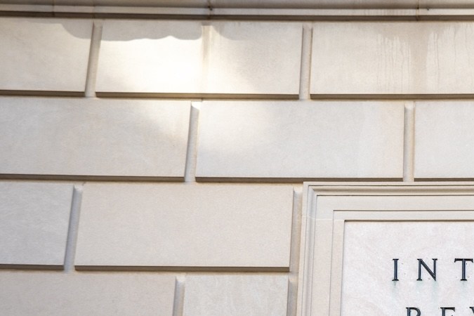 El recorte laboral masivo por el que pasó el IRS en este 2025 ha generado inquietud sobre los niveles de servicio de cara a la próxima temporada de impuestos.