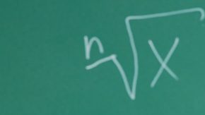 Una serie de restaurantes y tiendas han lanzado ofertas especiales justo en el momento donde los estudiantes están por volver a las aulas en 2025.