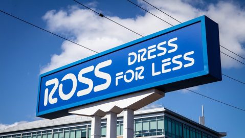 El director de operaciones de Ross Stores, Michael Hartshorn, advirtió en mayo sobre el posible aumento de precios en las tiendas.