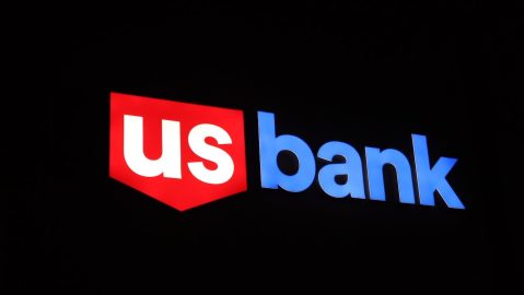 Los bonos de cuenta bancaria son promociones que ofrecen algunos bancos para incentivarte a abrir una cuenta.