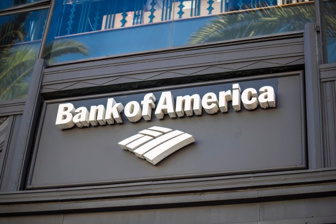 Bank of America se asoció por primera vez con ACP en 2018 y desde entonces casi 200 empleados han participado en 400 programas de mentoría.