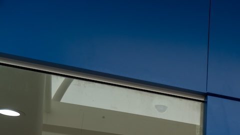 Five Below mueve eficientemente productos de tendencia, rara vez se queda estancado con inventario antiguo y tiene una estrategia de expansión inteligente.