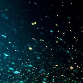 La destrucción creativa se refiere al desmantelamiento de las prácticas establecidas para abrir camino a la innovación, fundamental en el capitalismo.