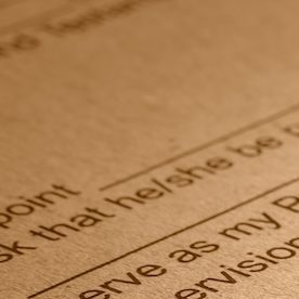 Una transferencia por muerte (TOD) le permite transferir activos financieros, como cuentas bancarias y carteras de inversión, a sus beneficiarios de manera automática.